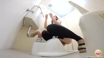Asian chick struggling to defecate